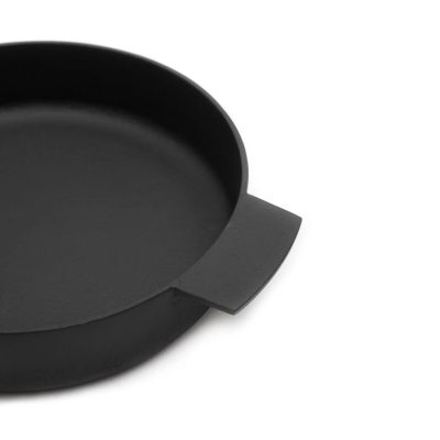 Nambu Tekki Cast Iron Baker Pan, Small - Gessato Design Store