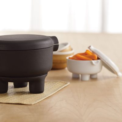 Ding Enameled Cast Iron Casserole with Stand - Gessato Design Store