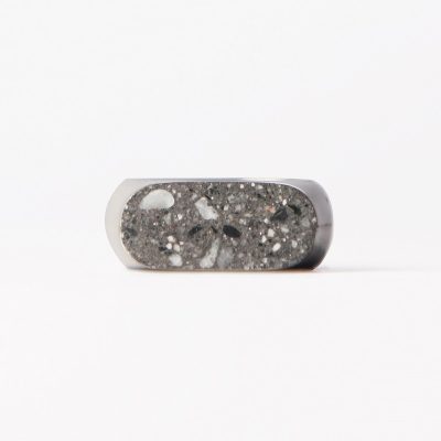 Upright Concrete Ring -33620