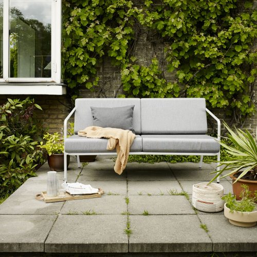 mojo-outdoor-minimalist-sofa-7