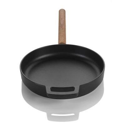 railway-cast-iron-fry-pan-3