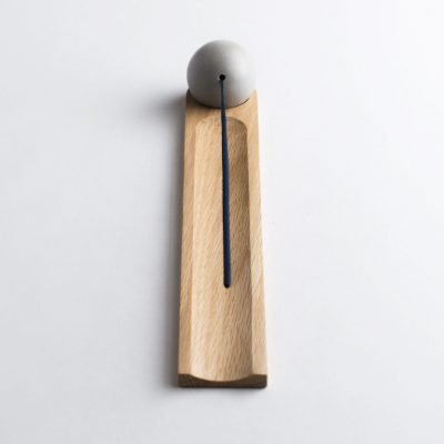 concrete-sphere-incense-burner-maple-and-concrete-4