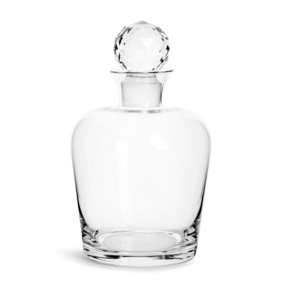 club-beverage-carafe-2