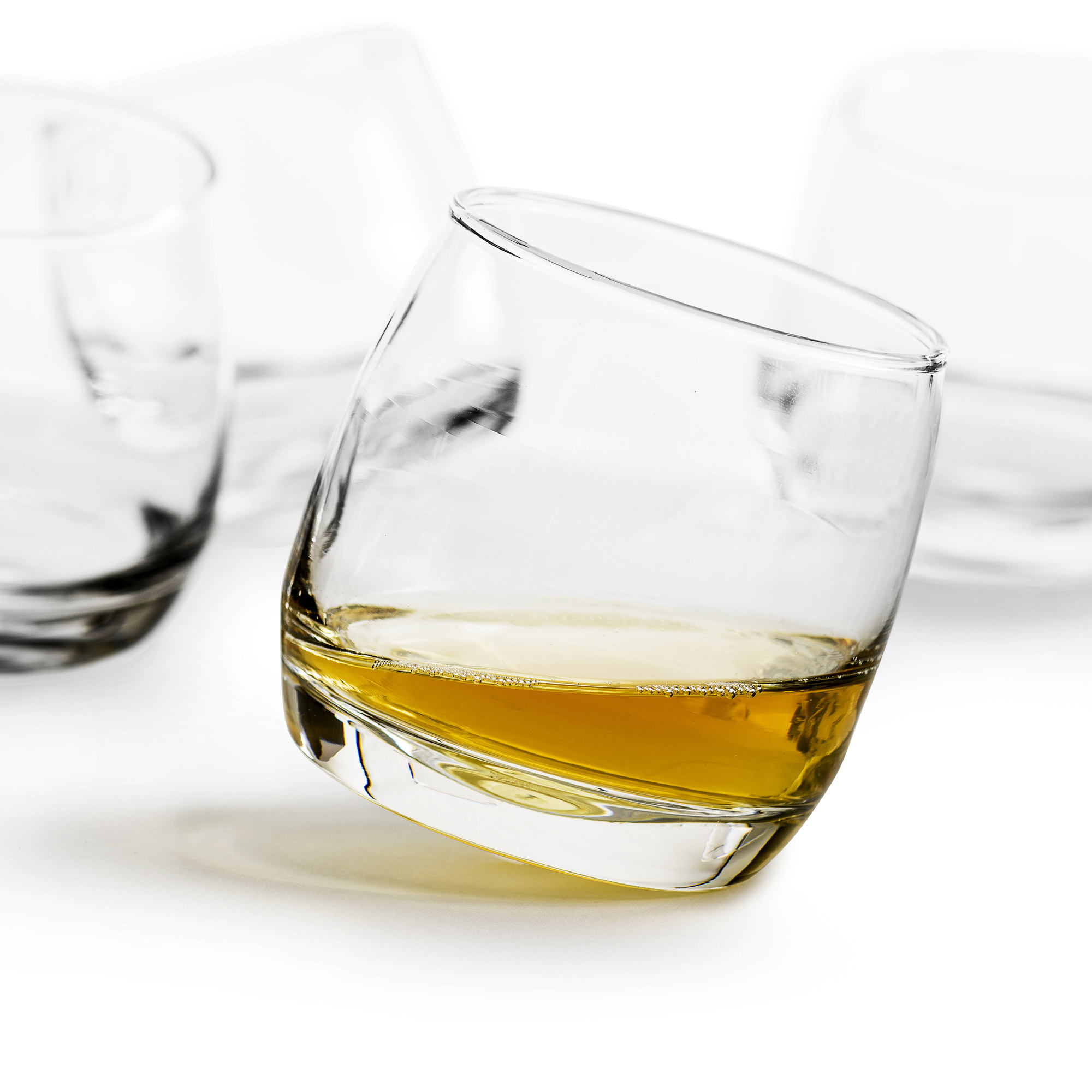 rocking-tumblers-with-rounded-base-2
