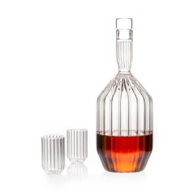 margot-decanter-2