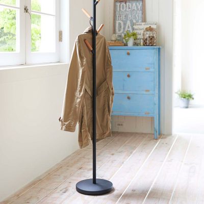 plain-coat-hanger-black-2