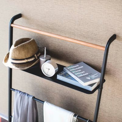 tower-leaning-ladder-with-shelf-black-6
