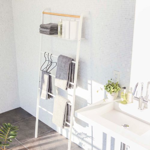 tower-leaning-ladder-with-shelf-white-4