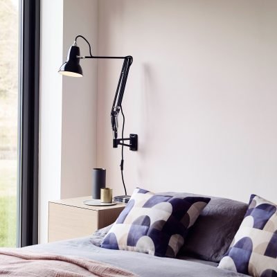 original-1227-lamp-with-wall-bracket
