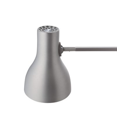 type-75-lamp-with-wall-bracket-7