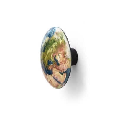 solar-system-hanger-earth-europe-2