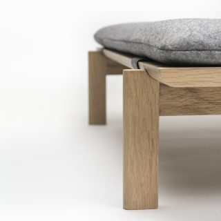 walden-luxury-dog-bed-oak-5