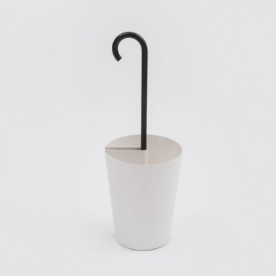 metal-umbrella-stand-2