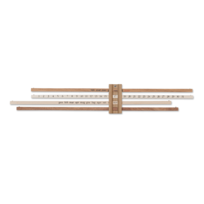 wooden-perpetual-calendar-1
