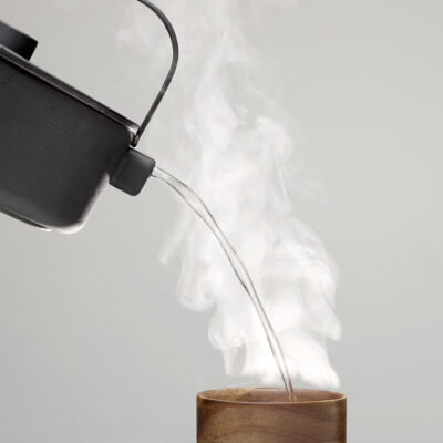 cast-iron-teapot-with-infuser-3