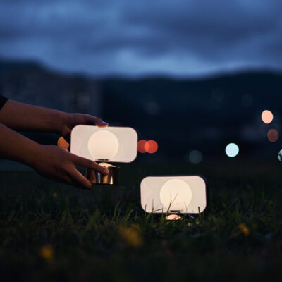 hoodie-table-lamp-5