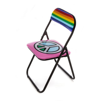 folding-chair-peace-4