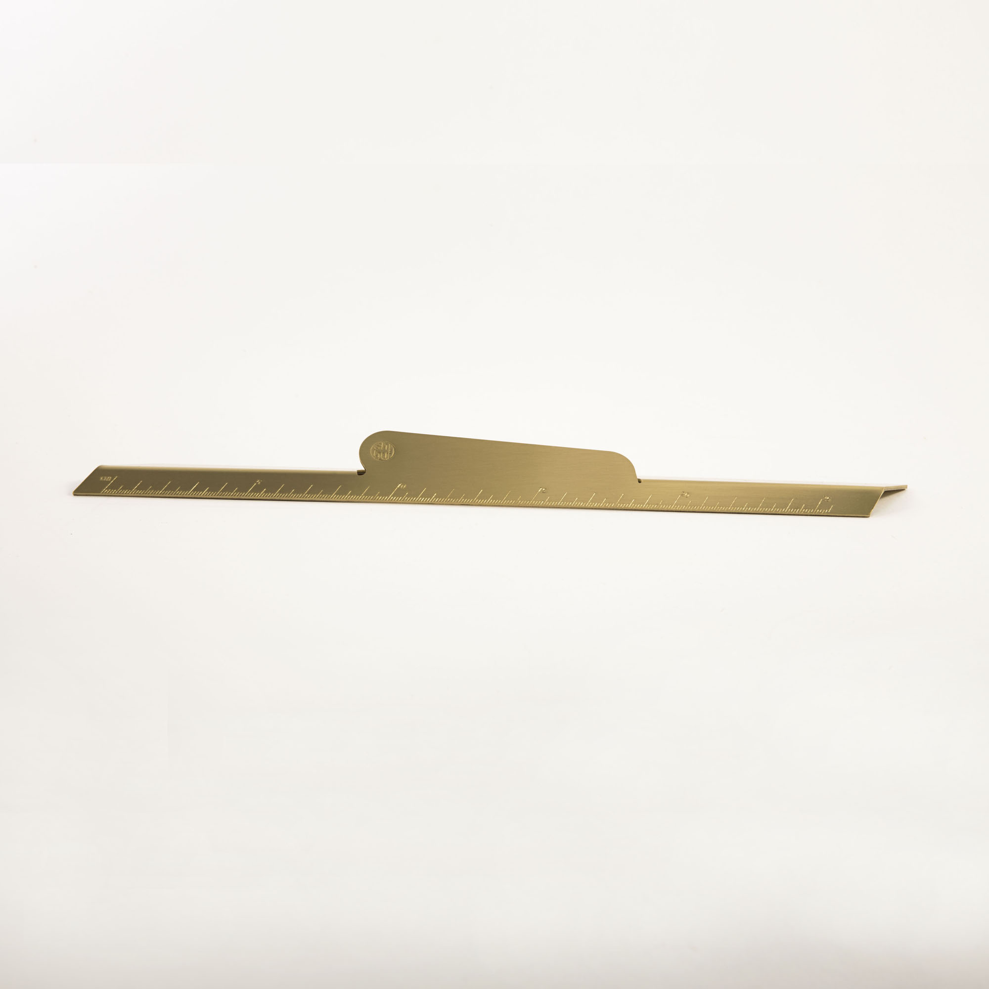 Desk Standard Ruler Shibui - Fold Line, Brass Desk Ruler | Gessato Design Store