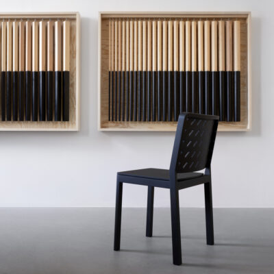 Laulu-chair-black base-1