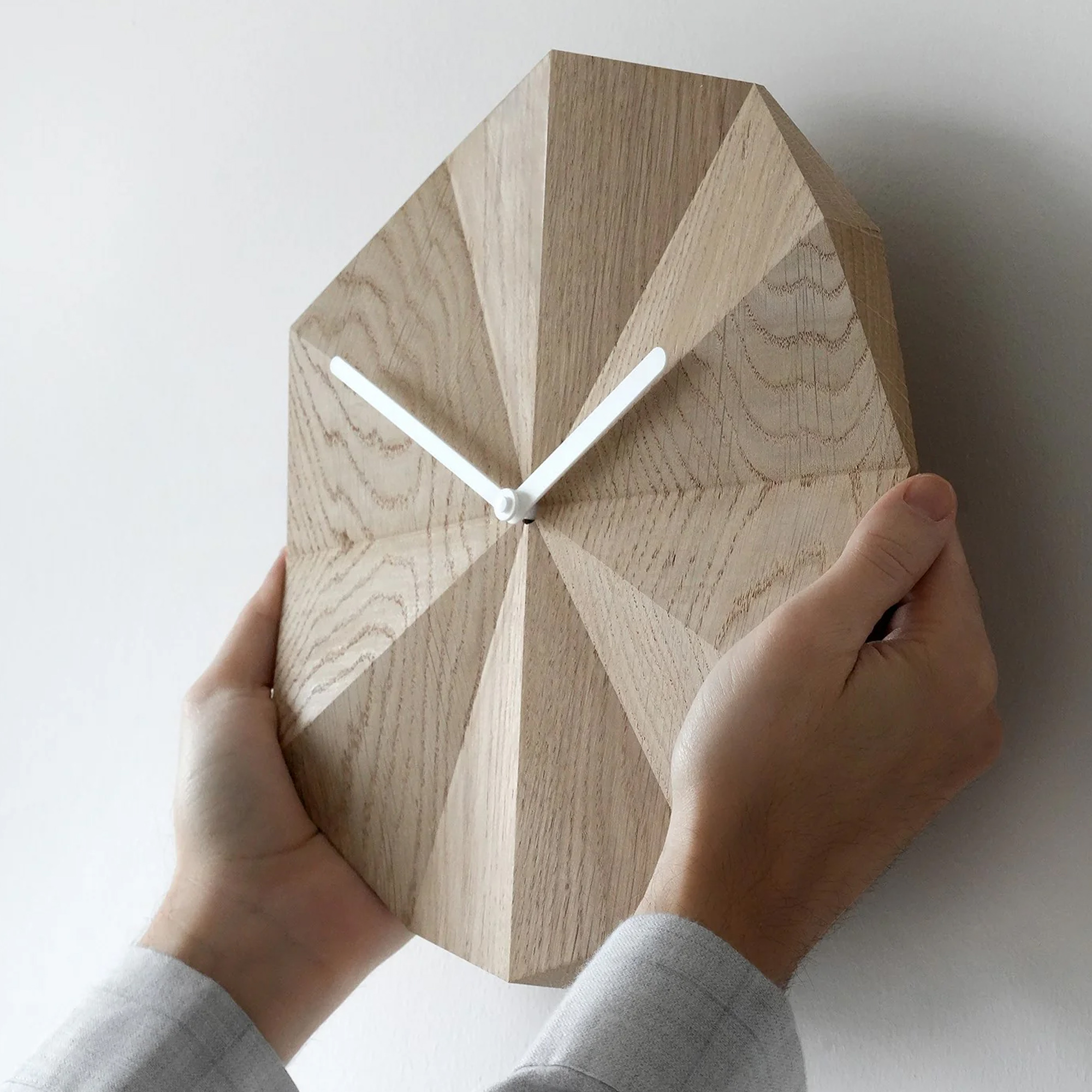 【美品】LAWA DELTA CLOCK オークホワイト Lawa Design - Delta Clock Oak | Gessato Design Store