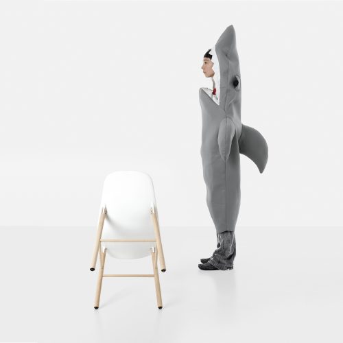 sharky-chair-wooden-base-4