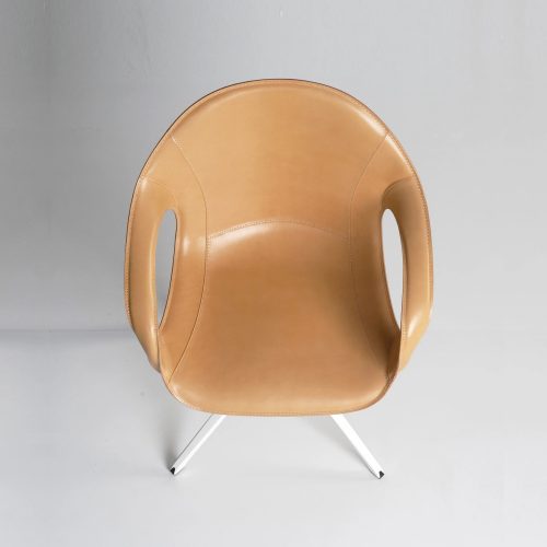 elephant-swivel-trestle-chair-leather-1