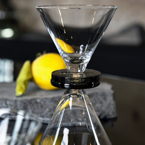 puck-cocktail-glass-3