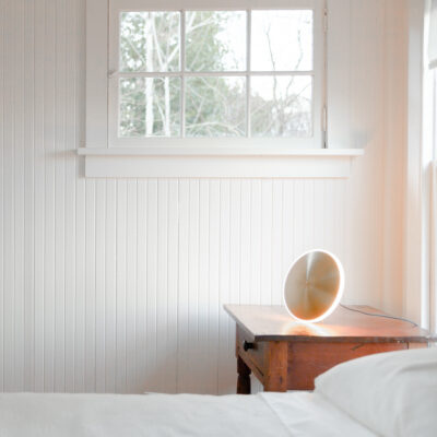 graypants-chrona-table-lamp-brass-3