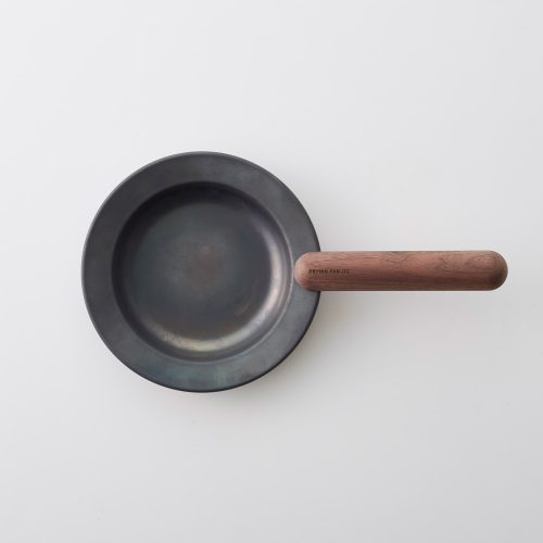 jiu-frying-pan-walnut-handle-4