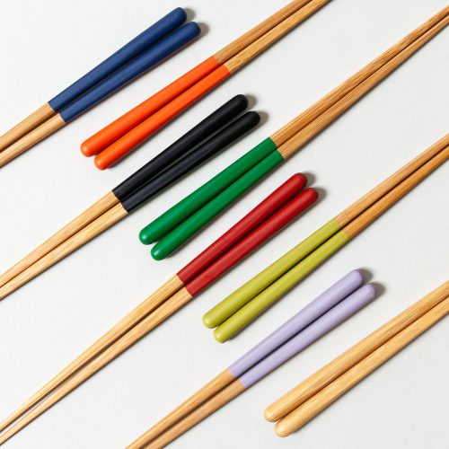 susu-bamboo-chopsticks-natural-colors-1