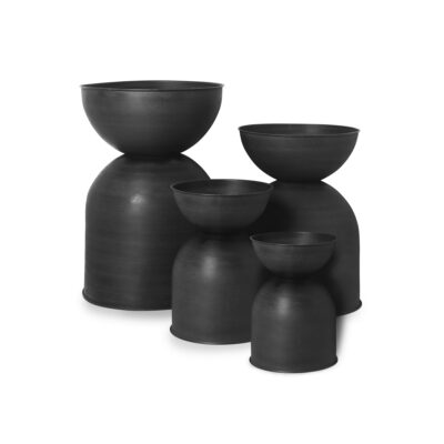 hourglass-pots