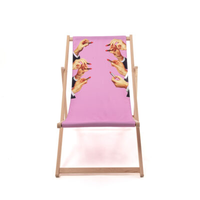 lipsticks-deck-chair-pink-2