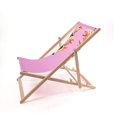 lipsticks-deck-chair-pink-4