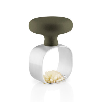 garlic-masher-5