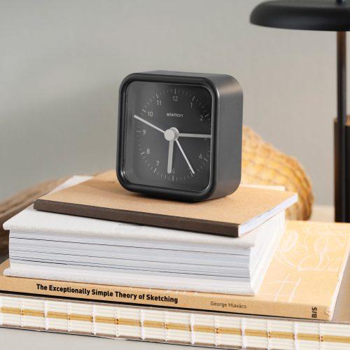 stelton-okiru-alarm-clock-black-3