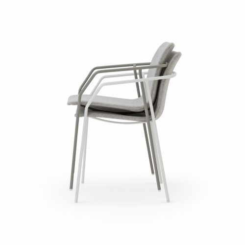 sey-armchair-690-1