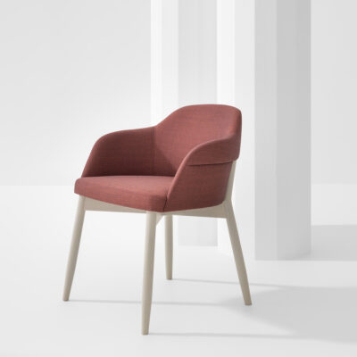 spy-armchair-650-1
