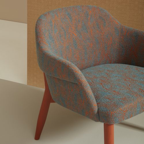 spy-armchair-651-3