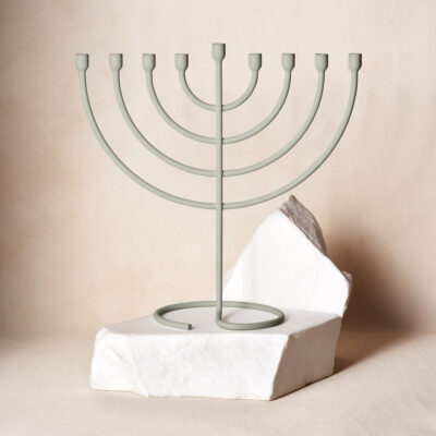 trace-unique-menorah-4