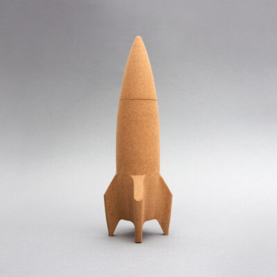 cork-rocket-desk-tidy-7