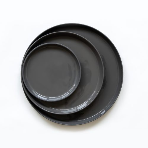 moheim-plates-black-set