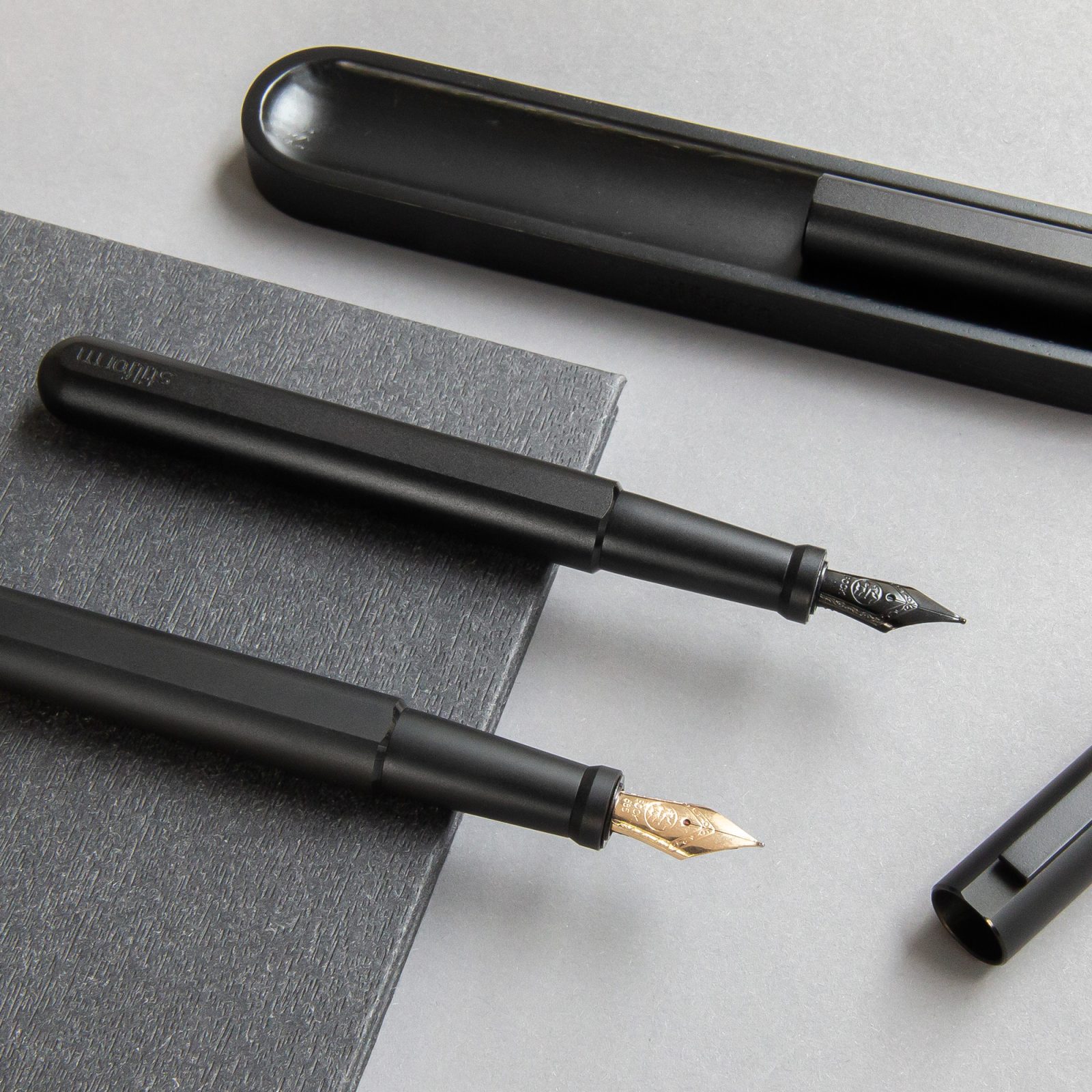 stilform pen Warp Black 最大級サイト - realnetrj.com.br