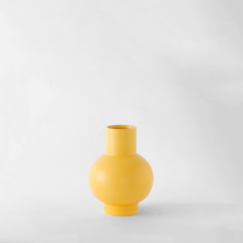 Raawii Strøm Vase, Freesia - Gessato Design Store