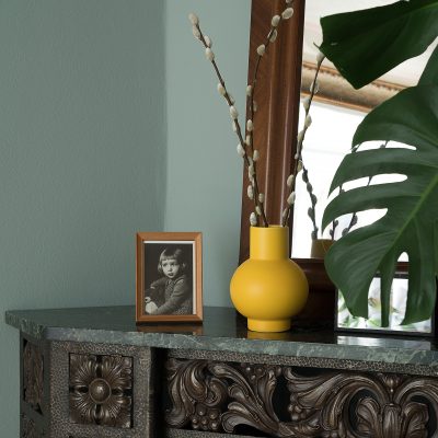 Raawii Strøm Vase, Freesia - Gessato Design Store
