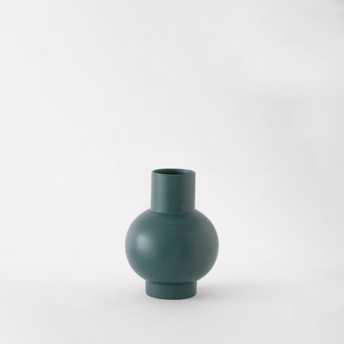 Raawii Strøm Vase, Green Gables - Gessato Design Store