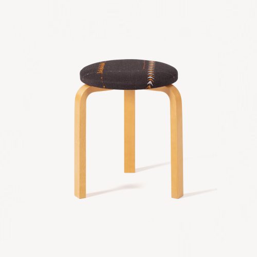 Stool 60, Walnut - Gessato Design Store