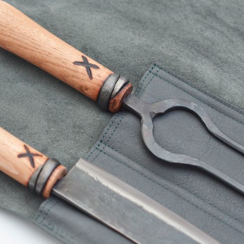 Master Shin's Anvil Carving Set - Gessato Design Store