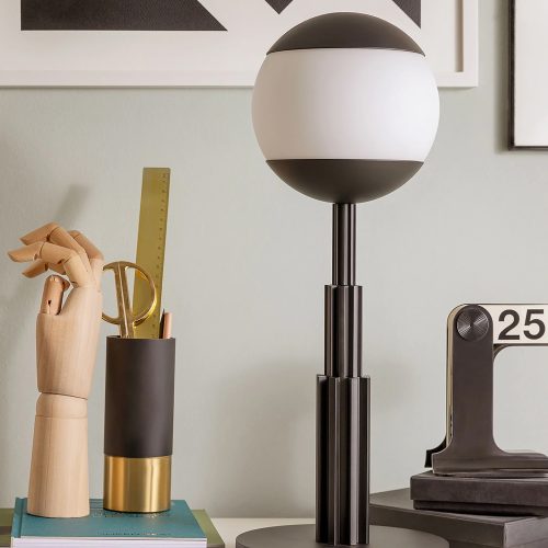 AR04 Portable Table Lamp - Gessato Design Store