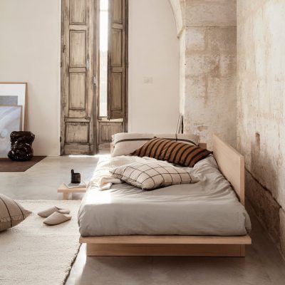 Kona Bed Natural Oak Veneer - Gessato Design Store