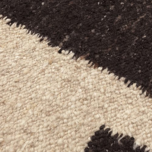 Piece Rug Off-white/Coffee - Gessato Design Store